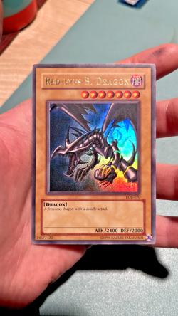 Red-Eyes B. Dragon: LOB-070 - Vintage - Ultra Rare - Near Mint - YuGiOh - Image 1