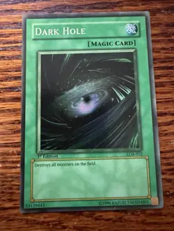 LP* Dark Hole (Magic) LOB-052 The Legend of Blue Eyes White Dragon 1st Edition - Image 1