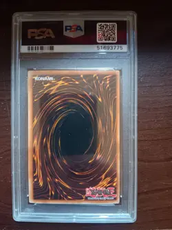 Yugioh Yata-Garasu LOD-000 1st edition PSA 8 - Image 2