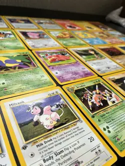 First edition Neo Genesis Pokemon Cards Bundle Mixed Conditions WOTC - Image 4