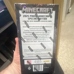 Panini 2025 Minecraft Special Edition Trading Cards Box Exclusive Parallels - Image 2