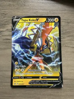 Tapu Koko V Ultra Rare Sword & Shield 072/202, NM Pokemon Card - Image 1