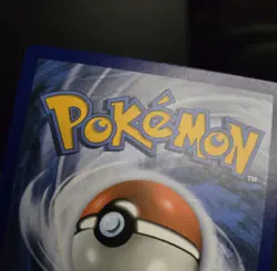 Pokemon TCG - PIKACHU V - SWSH061 - FULL HOLO PROMO - SWORD & SHIELD 2021 -LP/NM - Image 3