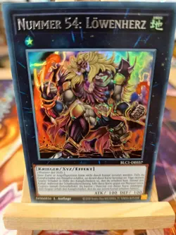 Nummer 54: Lowenherz BLC1-DE037 Rare Holo Deutsch NM YUGIOH - Image 1
