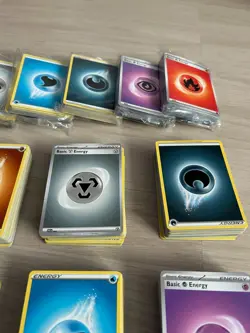 Pokemon TCG - 750+ Various Energy Card Bundle - Mixed Lot - Image 5
