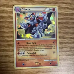Pokemon Undaunted #4/90 Gliscor Cracked Ice Holo HP - Image 1