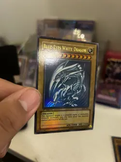 Yu-Gi-Oh Blue-Eyes White Dragon SDK-001 2002 1st Edition Ultra Rare Asia English - Image 4