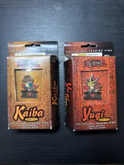Yu-Gi-Oh! 1996 1st Edition Collectible Trading Pins Yugi And Kaiba Base Sets - Image 1