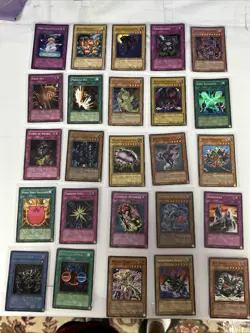 Yu-Gi-Oh TCG 1st Edition & Holo Vintage Card Lot Holos 1st Edition X25 Cards - Image 1