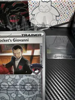 Team Rocket's Giovanni 174/182 - STAFF Stamped Regional Promo Pokemon - Image 3