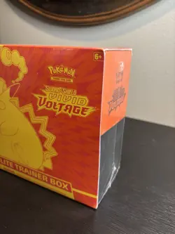 [Small Tear on Front] Pokemon Sword & Shield Vivid Voltage Elite Trainer Box ETB 820650807688 - Image 2