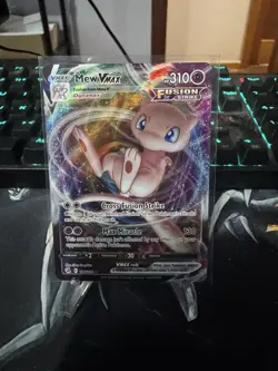 Pokemon SWSH08: Fusion Strike #114/264 Mew VMAX NM - Image 1