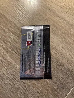 Pokemon Celebrations Booster Pack 4 Cards Pokemon TCG - Image 3