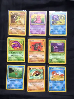 Pokemon Cards: 1st Edition Fossil 29 Card Non-Holo Lot - Image 3