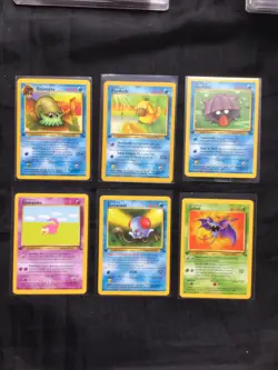 Pokemon Cards: 1st Edition Fossil 29 Card Non-Holo Lot - Image 5