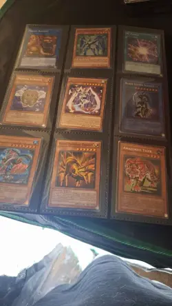 YU-gi-oh card lot in bunder - Image 5