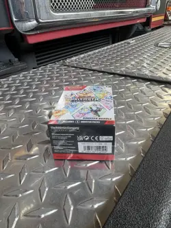 Pokemon TCG Scarlet & Violet Prismatic Evolutions Booster Bundle Sealed - Image 5