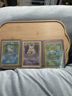 Vintage Pokemon Card Lot: Holo Blastoise, Venusaur, Alakazam + Japanese Cards - Image 2