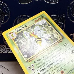 1999 Pokemon Base Set Beedrill 17/102 Italian Rare WOTC LP - Image 3