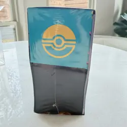 Ascended Hero’s Pokemon Center Exclusive ETB Sealed New In Hand - Image 4