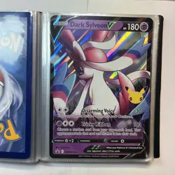 Pokemon 25th Anniversary Collector's Binder + 20 Jumbo Card Lot NM-MINT - Image 4