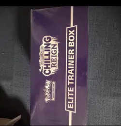 Pokemon Elite Trainer Box Sword & Shield Chilling Reign English TCG - Image 2