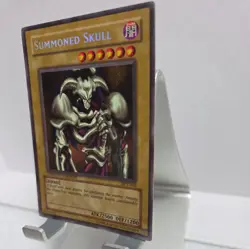 Yu-Gi-Oh! Summoned Skull BPT-002: 2002 Tin Limited Holo English - Image 3