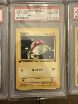 2000 Pokemon Rocket Voltorb 1st Edition R PSA 10 69/82 - Image 1