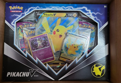 Pokemon TCG Pikachu V Box w/ 2 Evolving Skies & Brilliant Stars Booster Packs - Image 1