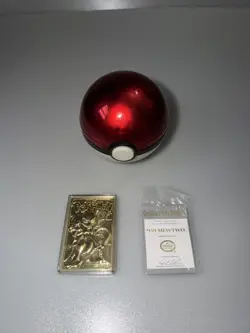 1999 Burger King Pokemon Pokeball with 23K Gold Plated Card MEWTWO Red Box COA - Image 5