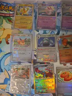 Pokemon TCG - Prismatic Evolutions - Pokeball Reverse Holo 17 Card Lot - Image 2