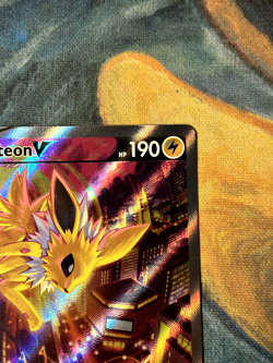 Pokemon TCG - Jolteon V SWSH 183 Sword and Shield Promos Alt Art NM - Image 3
