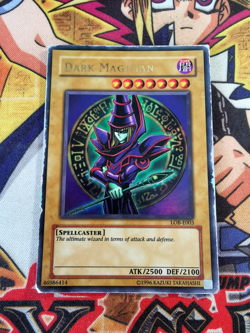 Dark Magician lob-e003 Unltd Ed (MP/HP) Ultra Rare Yu-Gi-Oh! - Image 1