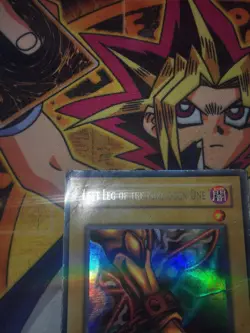 Left Leg of the Forbidden One lob-e098 Unltd Ed (HP) Ultra Rare Yu-Gi-Oh! - Image 5