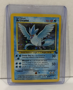 1999 "Fossil" Pokemon Card: ARTICUNO ***HOLOGRAPHIC*** #2/62 / Freeze Pokemon - Image 5