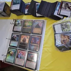 12 Pages of FOILS Cards Collection in Binder. And 1,000+ Bulk Magic:thegathering - Image 1
