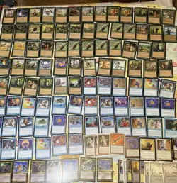 Vintage Magic the Gathering Card Lot Green, Blue, White, Multi-color LP-NM - Image 1