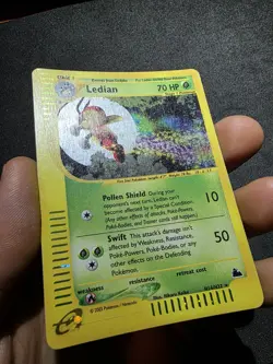 Ledian #H14/H32 - Holo - ENG - Skyridge - Pokemon Card - Image 3