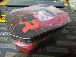 Pokemon TCG Team Rocket Mewtwo EX Tin – German – Factory Sealed 2025 - Image 4