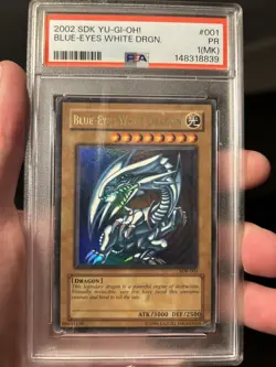 Blue-Eyes White Dragon SDK-001 Starter Deck: Kaiba Unlimited PSA 1 (MK) - Image 1