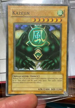 1996 Yu-Gi-Oh! TCG KAZEJIN MRD-026 Unlimited Super RareHOLO FOIL Never Played - Image 1