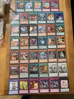 5000+ Yugioh Massive Lot W/ 100’s Of Holo’s Ultra Rare Dark Magician Forbidden - Image 5