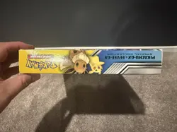 Pokemon Pikachu-GX & Eevee-GX Special Collection Box - Image 4