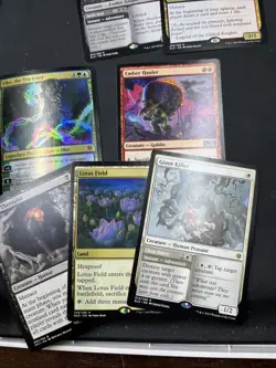 Magic The Gathering: Throne of Eldraine Oko The Trickster Planeswalker Deck - Image 5