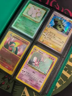 🍓 Binder Lot of 100 Vintage Pokemon Cards Collection-Dark Charizard & more!! - Image 1
