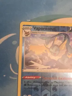 Vaporeon 30/185 Vivid Voltage Reverse Holo Rare Pokemon Card Pokemon TCG 030 - Image 5