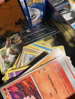UNSEARCHED Bulk Lot Pokemon Cards + Vintage and Tin - Image 4