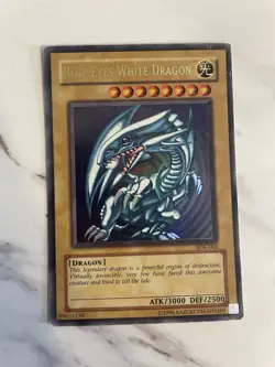 Konami Blue-Eyes White Dragon SDK-001 Ultra Rare Unlimited ATK/3000 DEF/2500 - Image 1