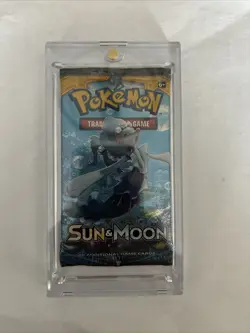 Pokemon Sun & Moon Booster Pack - 10 Cards 820650801945 - Image 1
