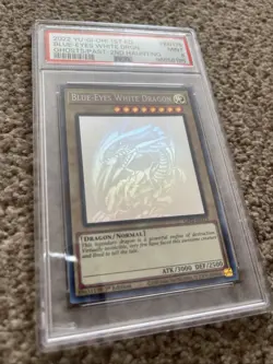 Yu-Gi-Oh TCG GFP2-EN175 Blue-Eyes White Dragon Ghost Rare 1st Edition PSA 9 - Image 2